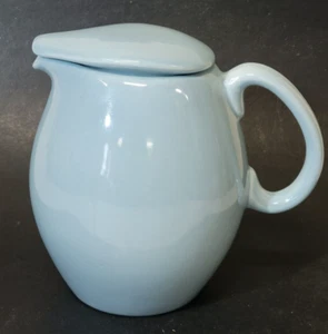Russell Wright Iroquois China Blue PITCHER w/ Lid vintage Mid-Century Pottery - Foto 1 di 8