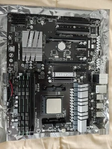 Gigabyte GA-970A-UD3P AM3+, AMD FX 8320 CPU, COOLER, 24 Go DDR3, COMBO I/O !!! - Photo 1/6