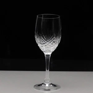 Edinburgh Crystal Serenade Cut Wine Glass Glasses 6 3/4" 17.2 cm Tall 1st Qual - Picture 1 of 2