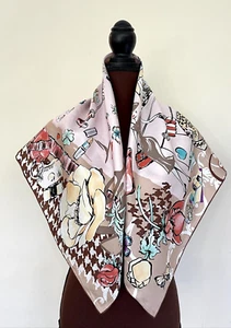 Display #1 New Salvatore Ferragamo Scarf Icons Animal Floral Beige Silk Wrap - Picture 1 of 19