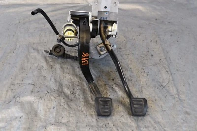 Chevrolet Camaro SS 2018 6,2 L V8 OEM 6 velocidades interior freno y pedal de embrague #1348 Foto 1 de 4