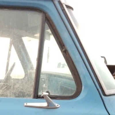 Ventana de ventilación de ala 1974-79 Ford Truck Bronco 1975 1976 1977 1978 1979 F150 Foto 1 de 4