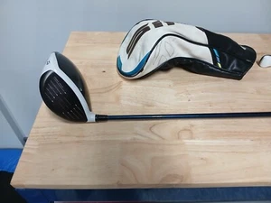 Taylormade Sim 2 10.5 degree Driver with Fujikura Ventus Blue Velocore 5S Shaft - Picture 1 of 6