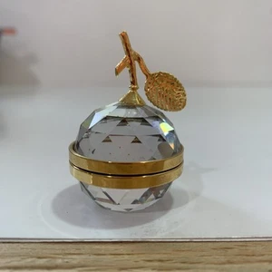 SWAROVSKI --Swarovski GOLD Crystal Apple Photo Stand,-KING -7504-060 - Picture 1 of 3