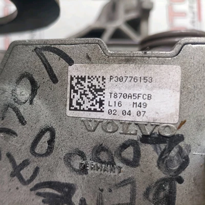 30776153 Verrouillage de la direction  VOLVO C30 2.0 Ber. 3p/b/1999cc - Imagen 1 de 4