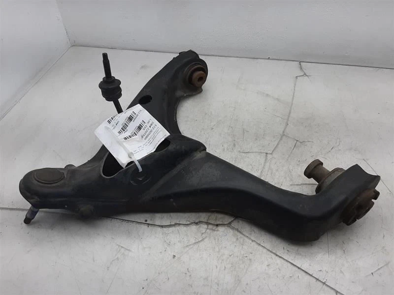2009-2013 FORD EXPEDITION Passenger Right Lower Control Arm Front  9L343042AB - Imagem 1 de 4