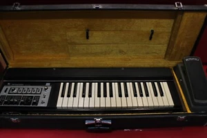Vintage Roland SH-2000 Monophonic Analog Synthesizer Keyboard U1982 230914 - Bild 1 von 12