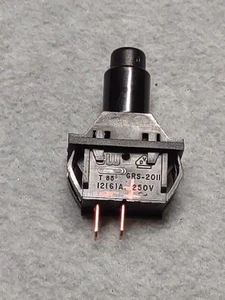 Hoover F5914-900 Ein/Aus Schalter Spin Scrub 50 Teile  - Bild 1 von 4