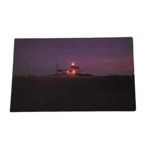 Postal Una vista nocturna del faro en Watch Hill Rhode Island B263 - Imagen 1 de 2