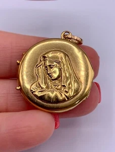 ANTIQUE 19TH CENTURY 18K GOLD VIRGEN MARIA PENDANT & PHOTO FRAME HANDMADE ! - Picture 1 of 4