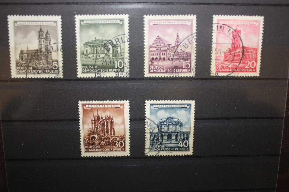 DDR GERMANIA 1955 EDIFICI STORICI SERIE COMPLETA TIMBRATA USED SET (C.MO) - Immagine 1 di 1