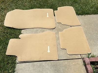 Alfombrillas Mercedes-Benz W210 1996-2002 E320 E300 E430 E420 Java originales💯 Foto 1 de 4