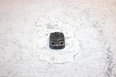 Braçadeira de eixo dianteiro 1983 Honda Atc 250 Ra todo terreno fabricante de equipamento original 51634-MA0-003 AH62 - Imagem 1 de 4