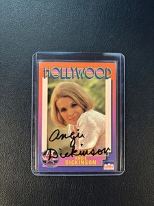 Carta Hollywood Starline Angie Dickinson 1991 autografata firmata a mano in custodia - Foto 1 di 2