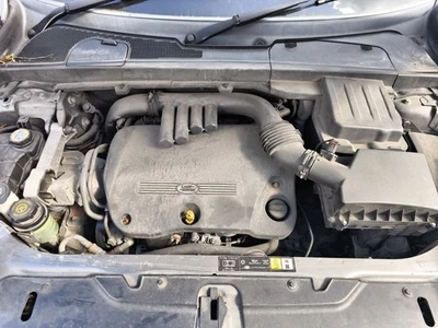 GARRAFA E MOTOR DE LAVADORA LAND ROVER FREELANDER 2006-2014 - Imagem 1 de 3