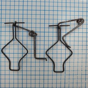 Briggs & Stratton Vertical Starter Clip OEM PN# 299961 (Lot of 2) - Picture 1 of 4