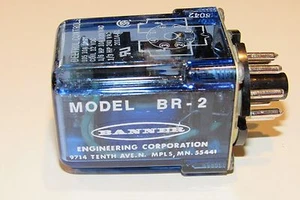 New! BANNER BR-2 Contact Relay Free Shipping! - Picture 1 of 3