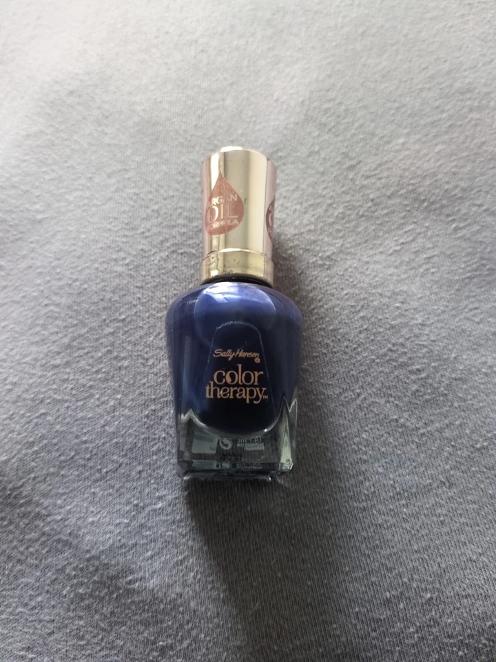 Sally Hansen Color Therapy Nagellack 420 GOOD as BLUE 14,7 ml *NEU*** - Bild 1 von 1