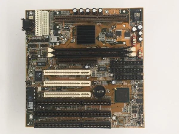 Pcpartner at kxb834d, 35-8831-02, slot 1 - Image 1 of 4