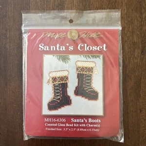 Mill Hill Santa's Closet Weihnachtsmannstiefel gezählt Glasperlen-Set MH16-6306 - Bild 1 von 2