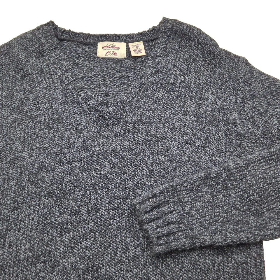 Suéter De Colección Fiorlini International Para Hombres Pequeño Gris Cuello en V Tejido Mezcla de Lana Foto 1 de 4