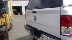 Trunk/Hatch/Tailgate Ram's Head Emblem Fits 12-17 DODGE 1500 PICKUP 2430082 - Picture 1 of 12