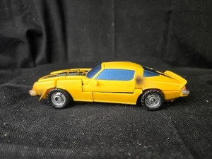 Transformers Movie Bumblebee Autobot Deluxe Class 2008 Camaro Actionfigur - Bild 1 von 6