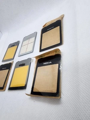 Cristal para Nokia Sirocco 8800 Plateado y Negro Foto 1 de 4