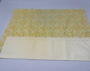 Vintage Springmaid Pillowcase Standard Floral Yellow Percale 80s - Picture 1 of 5