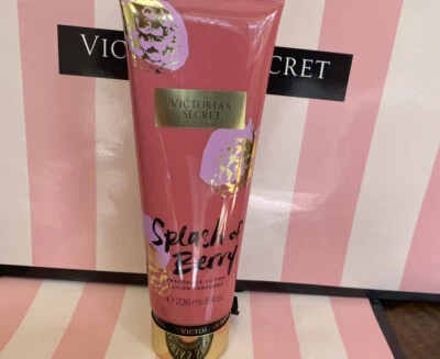 VICTORIA'S SECRET SPLASH OF BERRY LOÇÃO CORPORAL 8 FL OZ - Imagem 1 de 3