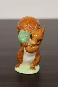 Vintage Beatrix Potter/Beswick Squirrel Nutkin Ceramic Ornament 1948 - Picture 1 of 5