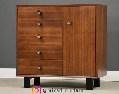 改装 George Nelson 适用于 Herman Miller 梳妆台衣橱 — 第 1/4 张图片