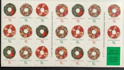 US Stamps 32¢ Christmas Wreath 1998. Booklet of 20. SC #3252e Catalog Value $60 - Image 1 of 2