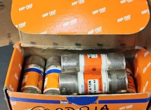 Ferraz Shawmut AJT1-6/10N fuse 6/10A 600Vac Lot of 7 (BIN434) - Picture 1 of 4