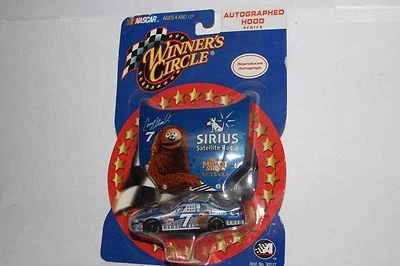 CÍRCULO DEL GANADOR #7 CASEY ATWOOD MUPPET SHOW SIRIUS RADIO CARRERA CAPUCHA Y NASCAR  Foto 1 de 4