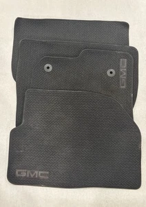2019-2023 GMC Sierra Crew Cab Denali Carpet Floor Mats Set OEM 84556838 - Picture 1 of 16