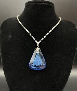 Vintage Antique Edwardian Intaglio Flower Blue Glass Drop Pendant Necklace