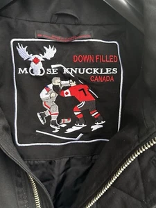 Chaqueta Moose Knuckles 3Q Negra con Piel Negra (Excelente Estado) 4X L - Imagen 1 de 21