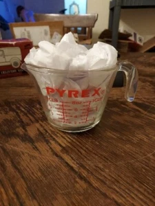 Vintage Pyrex 1-Cup Measuring Cup "L" Handle, Red Lettering #508 by Corning - Picture 1 of 5