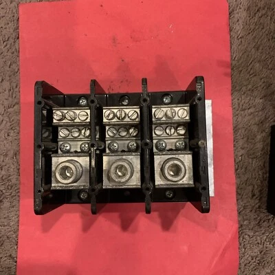 Marathon Cat No 1433553 Barrier Terminal Block 3 Pole, 600V 400 MCM USED - Image 1 of 4
