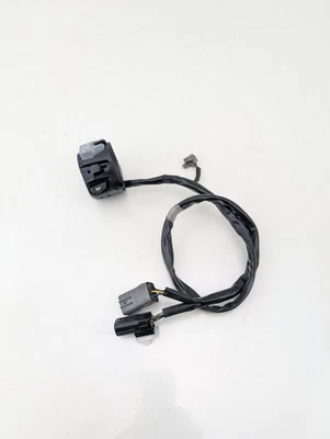 INTERRUPTOR ABS SUZUKI DL 1050 V CORRIENTE IZQUIERDA 1 pieza - Imagen 1 de 4