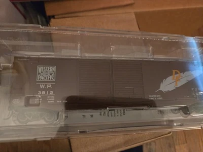 Kadee 6508 Western Pacific Road #3812 50' PS-1 Boxcar - Double 15' Youngstown - Image 1 of 2