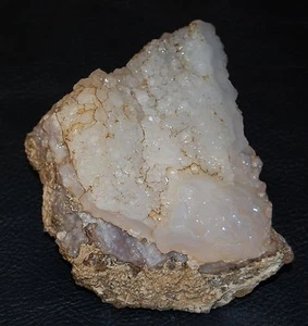 Antiguo Stock Espécimen Tampa Bay Coral Botrioidal Calcedonia Burbujas Cristales 8+ OZ - Imagen 1 de 9