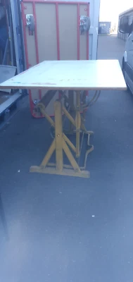 TABLE D'ARCHITECTE TABLE A DESSIN VINTAGE (DARNAY) - Photo 1/4