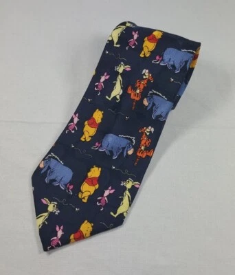 Gravata de pescoço vintage Winnie the Pooh and Friends leitão olho coelho marchando - Imagem 1 de 4