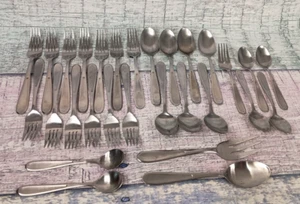 CAMBRIDGE LINDSAY Set of 29 Stainless Flatware W/Sugar & Serving Fork/Spoon - Picture 1 of 24