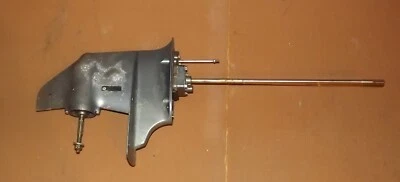 Yamaha 15 HP L 2005 20" unidad inferior PN 66M-45300-13-8D compatible con 1998-2005 Foto 1 de 4