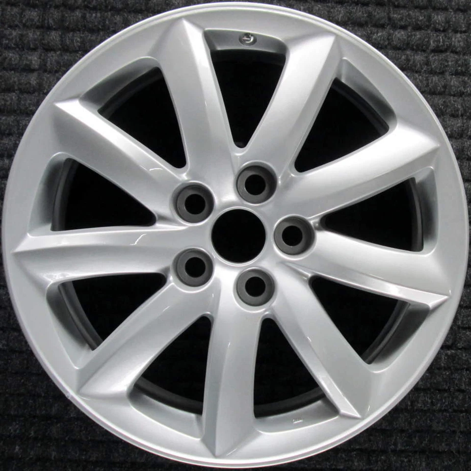 Lexus LS460 All Silver 18 inch OEM Wheel 2007 to 2012 Foto 1 de 1