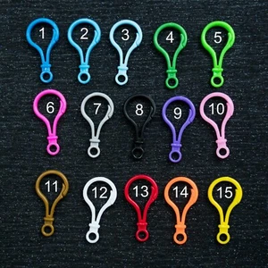 Karabiner Kunststoff 50mm x 25mm Plastik Verschlüsse Bastelmaterial Kinder DIY - Bild 1 von 1