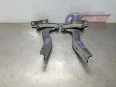 JUEGO DE BISAGRAS CAPÓ NISSAN SENTRA SV 25 2025  Foto 1 de 4